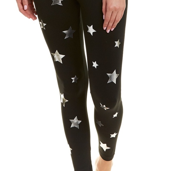 Yoga Pants With Stars On Them